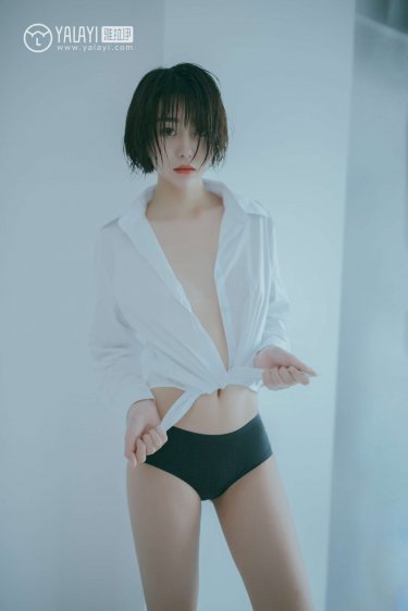 丰满上司的美乳